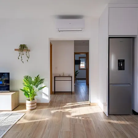 דירה Cantinho Da Estacao *